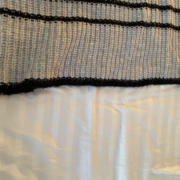 Snuggle-Ready in Style — Love Ellie Turtleneck Sweater - Picture 2 of 5